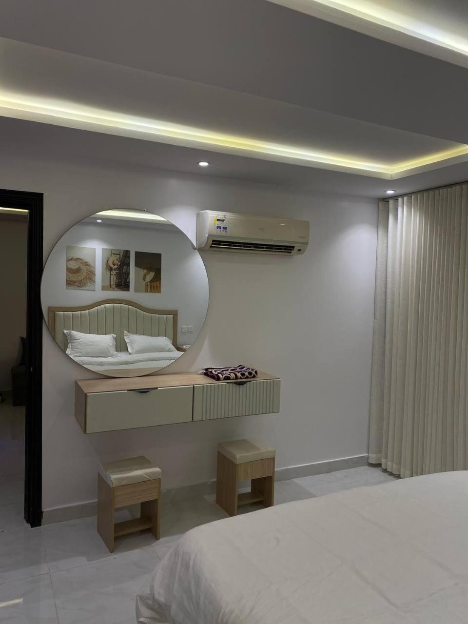Apartment شقة غرفة وصالة بالعقيق